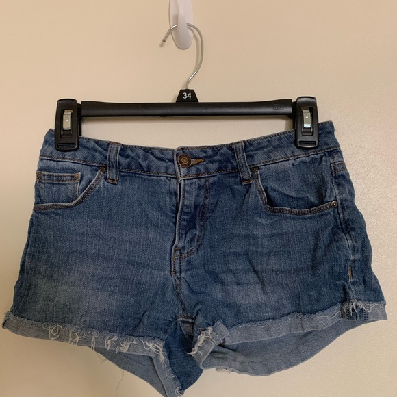 RSQ Malibu Shorts Size 3 - Picture 2 of 3